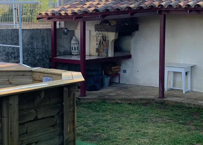 Chez Adeline Cevennes شاليه *